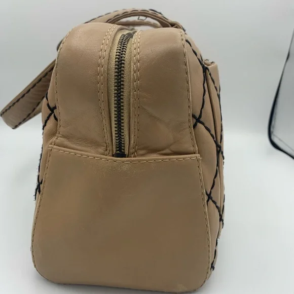 Chanel Wild Stitch Boston handbag Beige - Picture 5 of 15